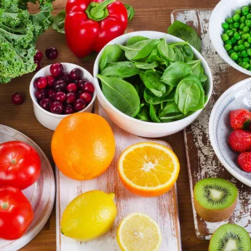 The Benefits of Using Vitamin C Serums for Glowing Skin